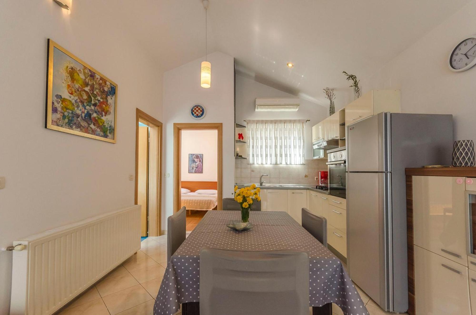 Apartments Grgo Vodice Exterior photo