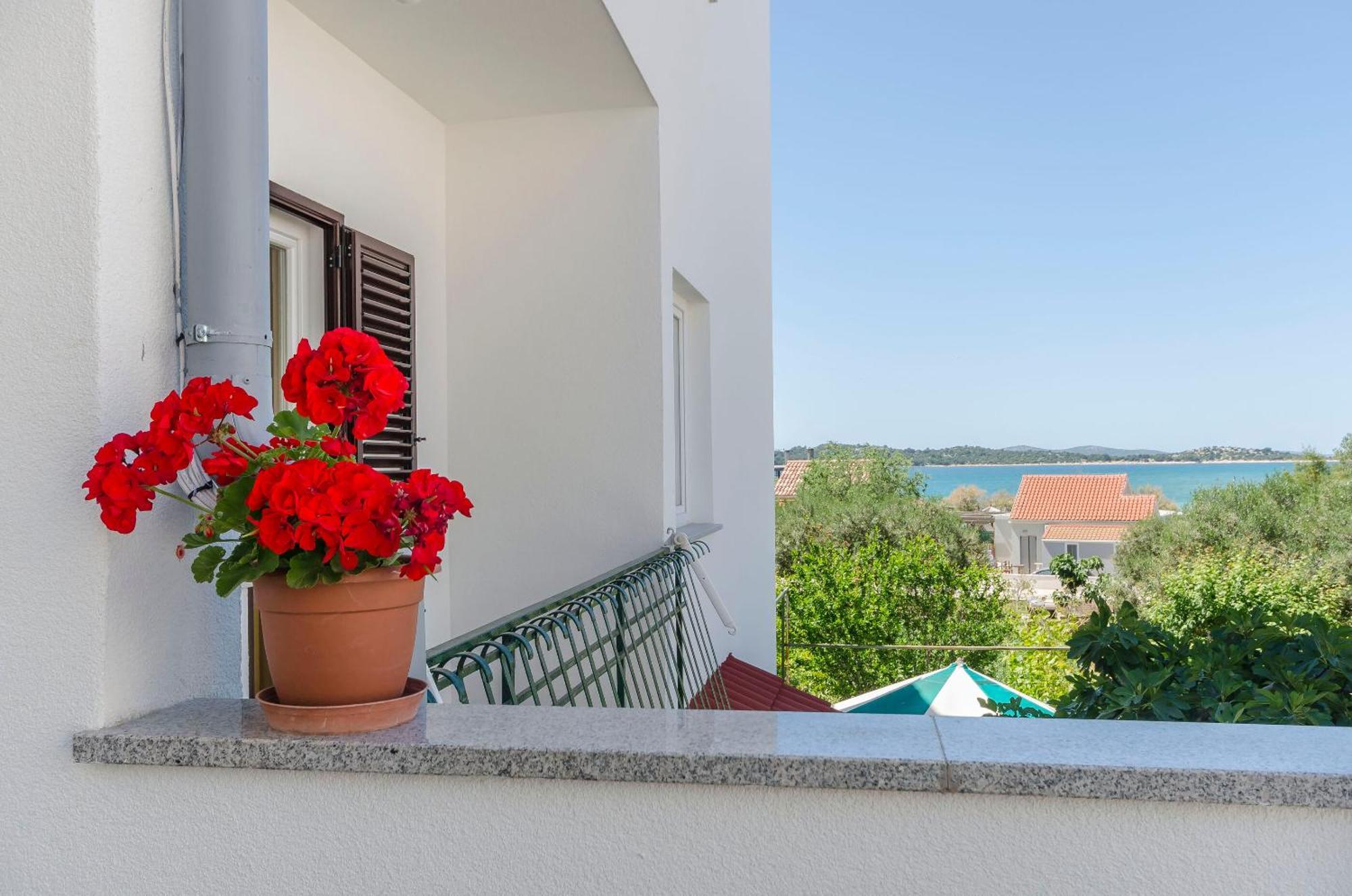 Apartments Grgo Vodice Exterior photo
